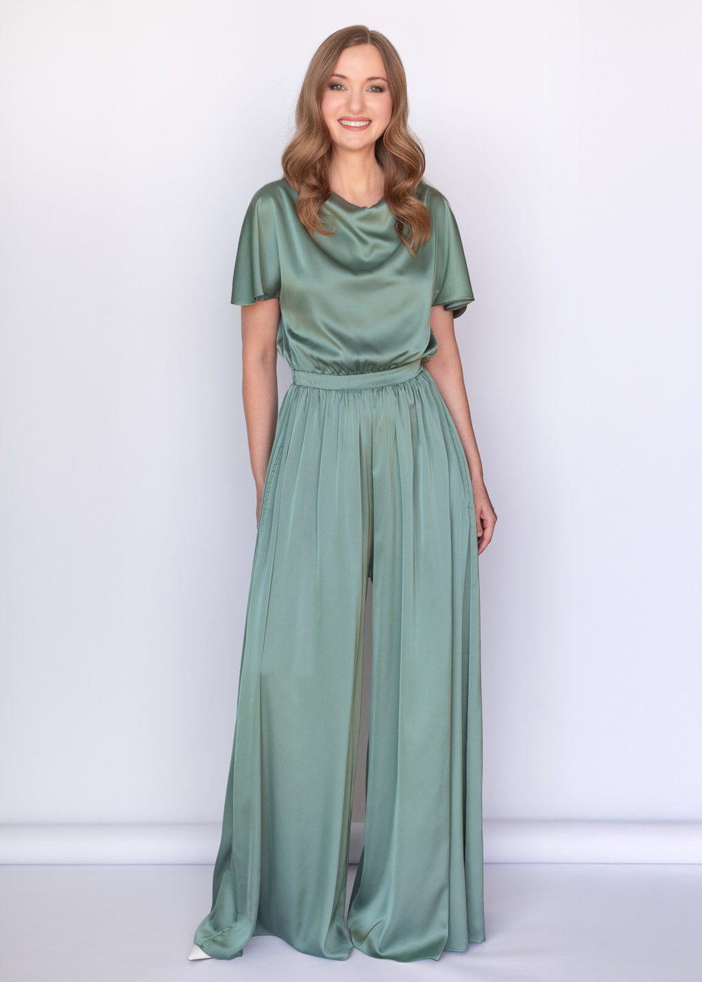 Шовковий комбінезон з кишенями в кольорі Sage Green