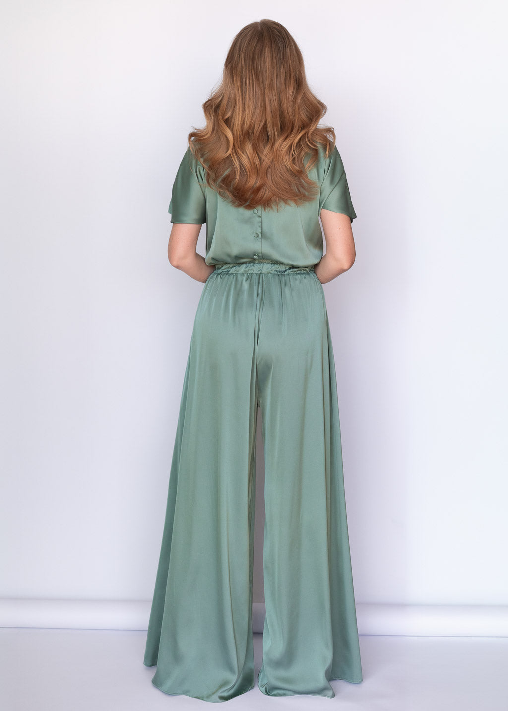 Шовковий комбінезон з кишенями в кольорі Sage Green