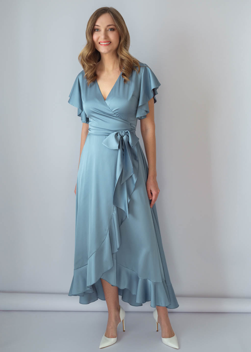 Романтична довга шовкова сукня в кольорі Dusty Blue