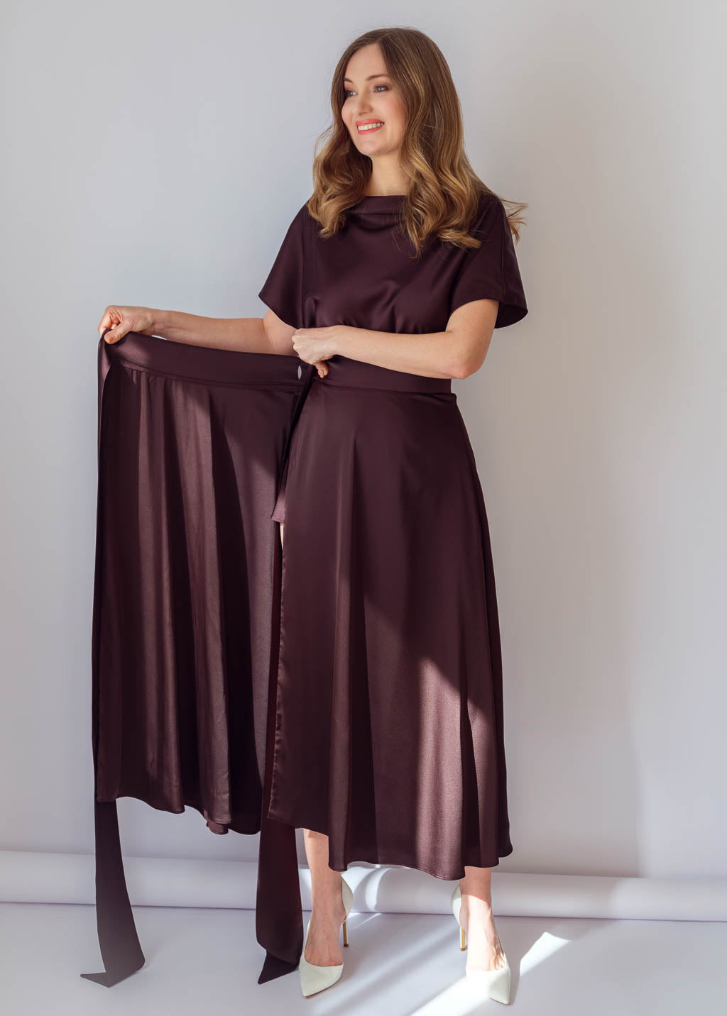 Шовкова спідниця на затин в кольорі Chocolate Brown