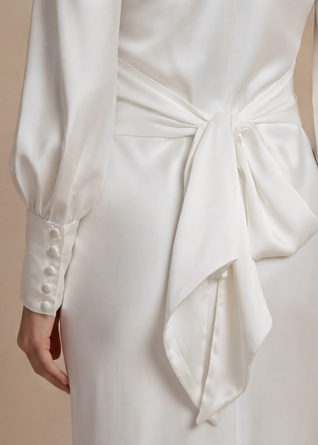 Шовкова витончена довга сукня