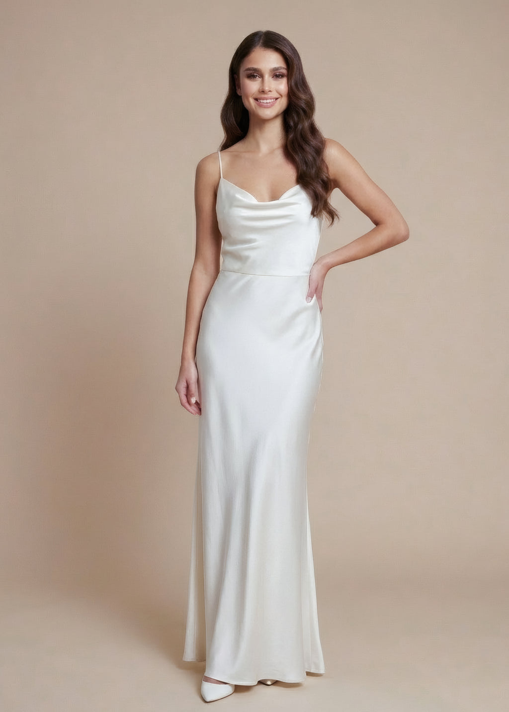 Шовкова довга сукня на тонких бретельках в кольорі Ivory