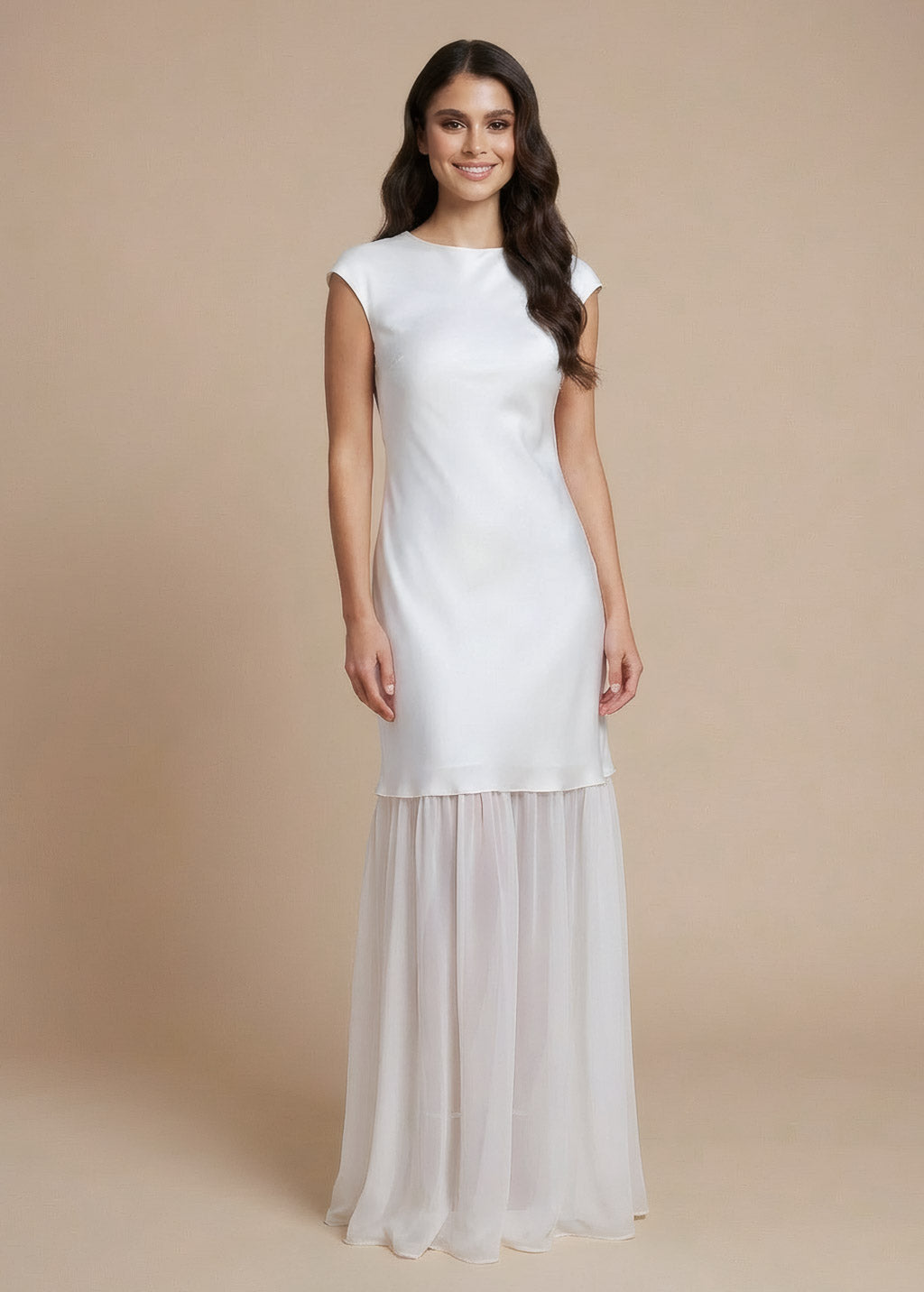 Cукня з поєднанням шовку та шифону з поясом