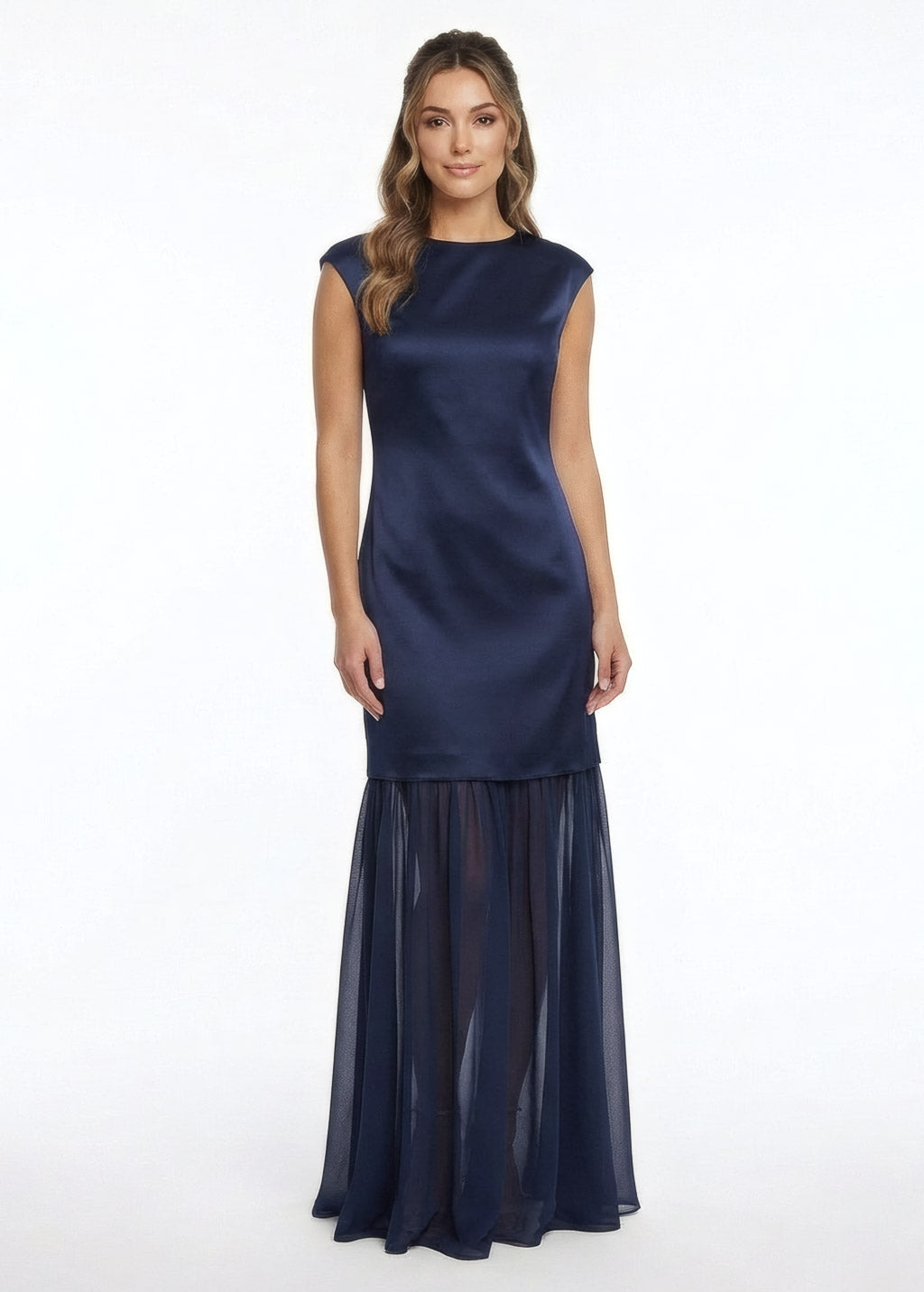 Cукня з поєднанням шовку та шифону та шифоновою накидкою