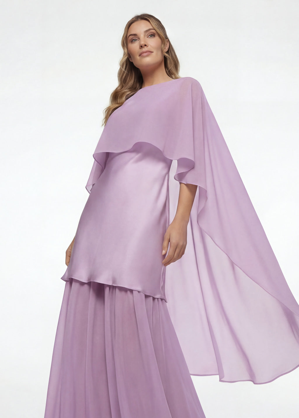 Cукня з поєднанням шовку та шифону та шифоновою накидкою