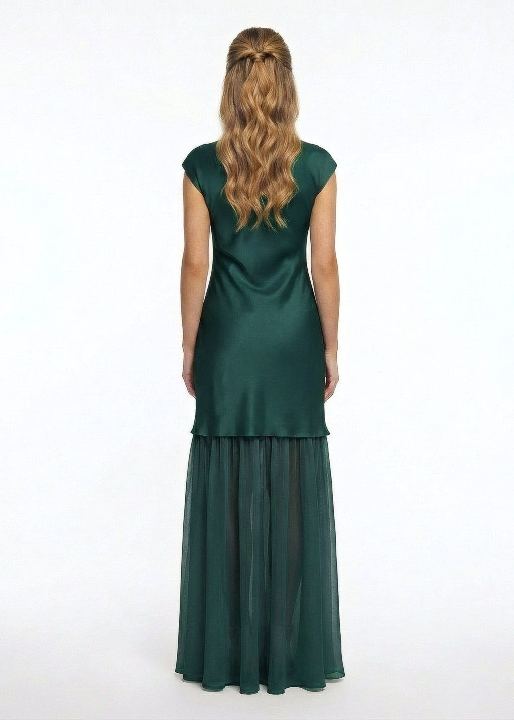 Cукня з поєднанням шовку та шифону та шифоновою накидкою