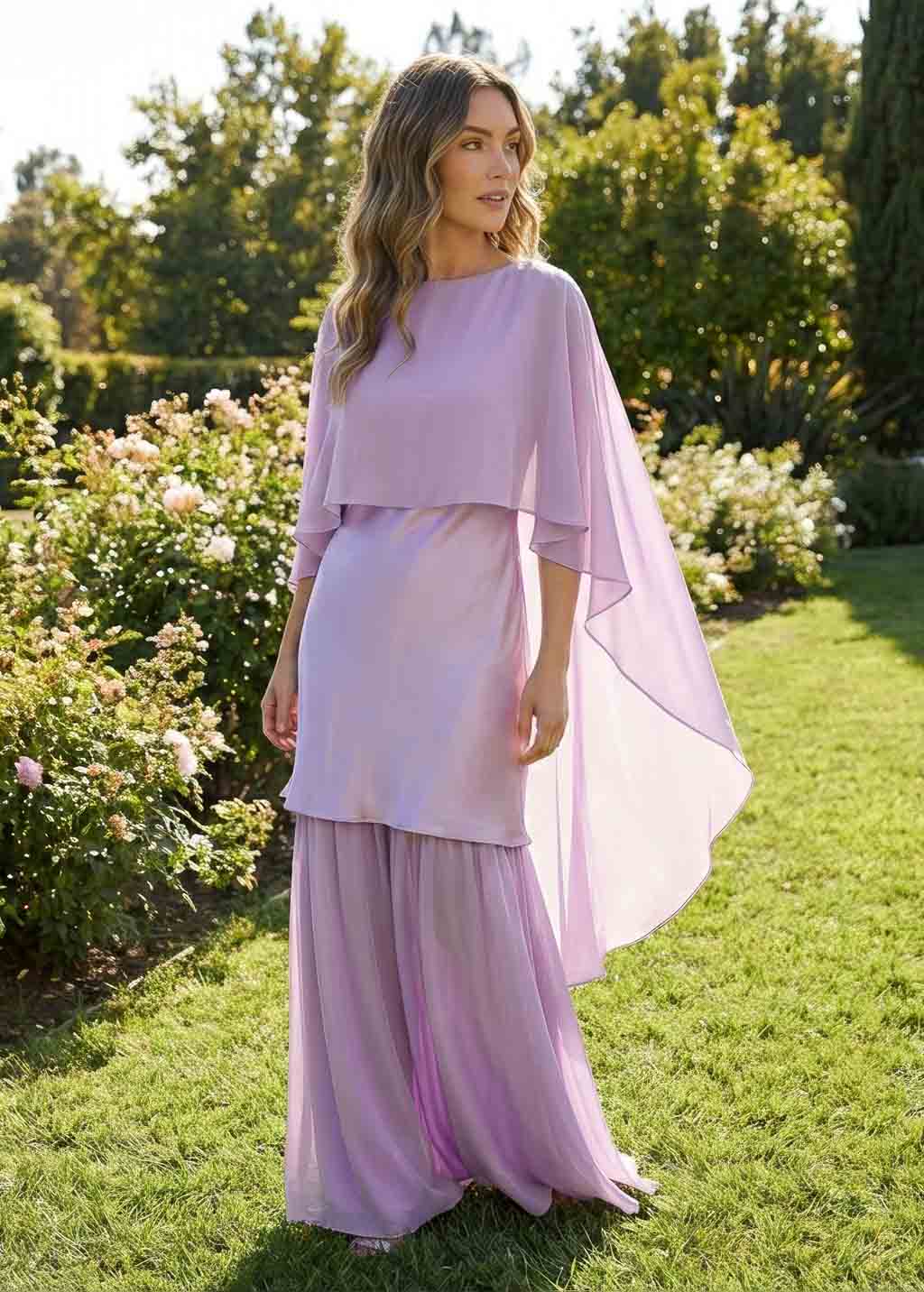 Cукня з поєднанням шовку та шифону та шифоновою накидкою