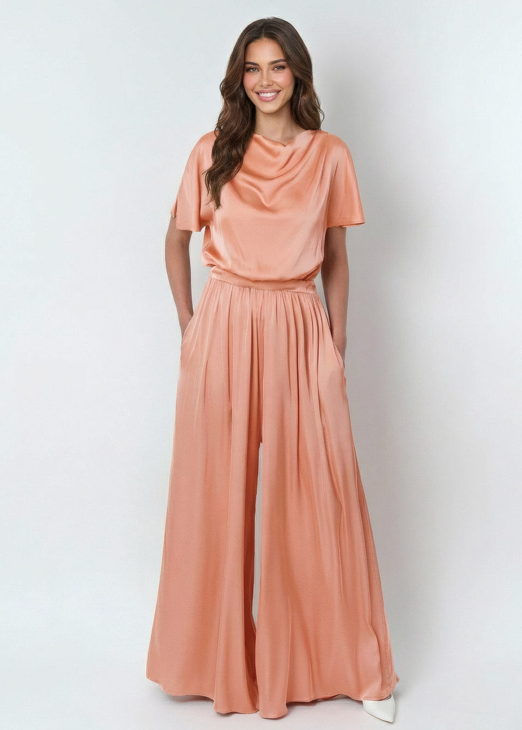 Шовковий комбінезон з кишенями в кольорі Peach Fuzz