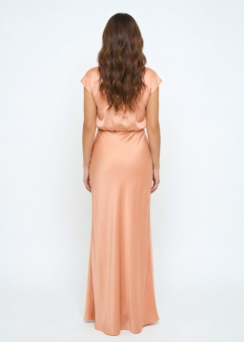 Шовкова витончена довга сукня в кольорі Peach Fuzz