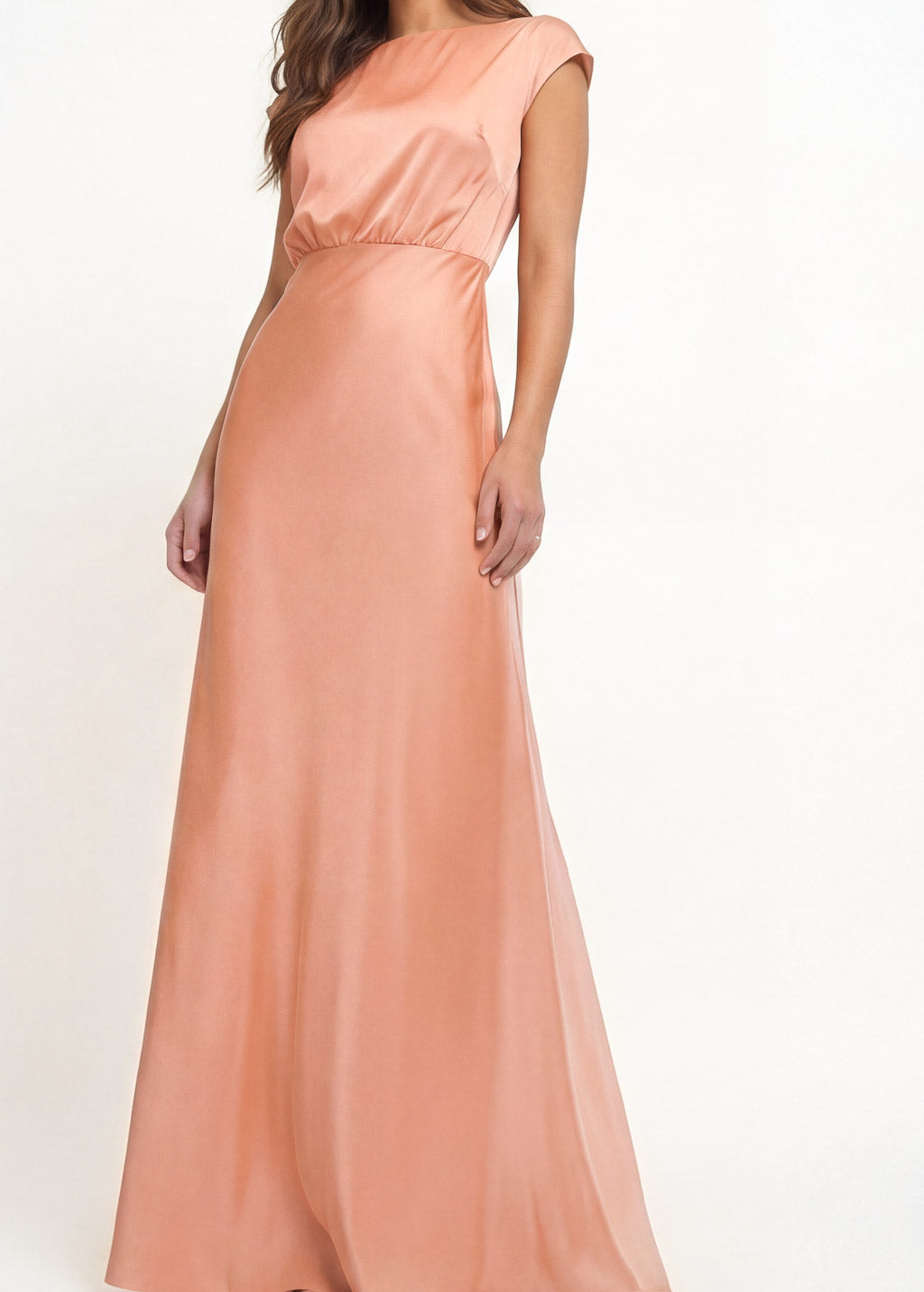 Шовкова витончена довга сукня в кольорі Peach Fuzz