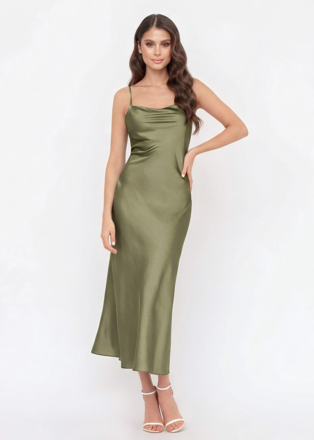 Шовкова сукня на тонких бретельках в кольорі Olive Green