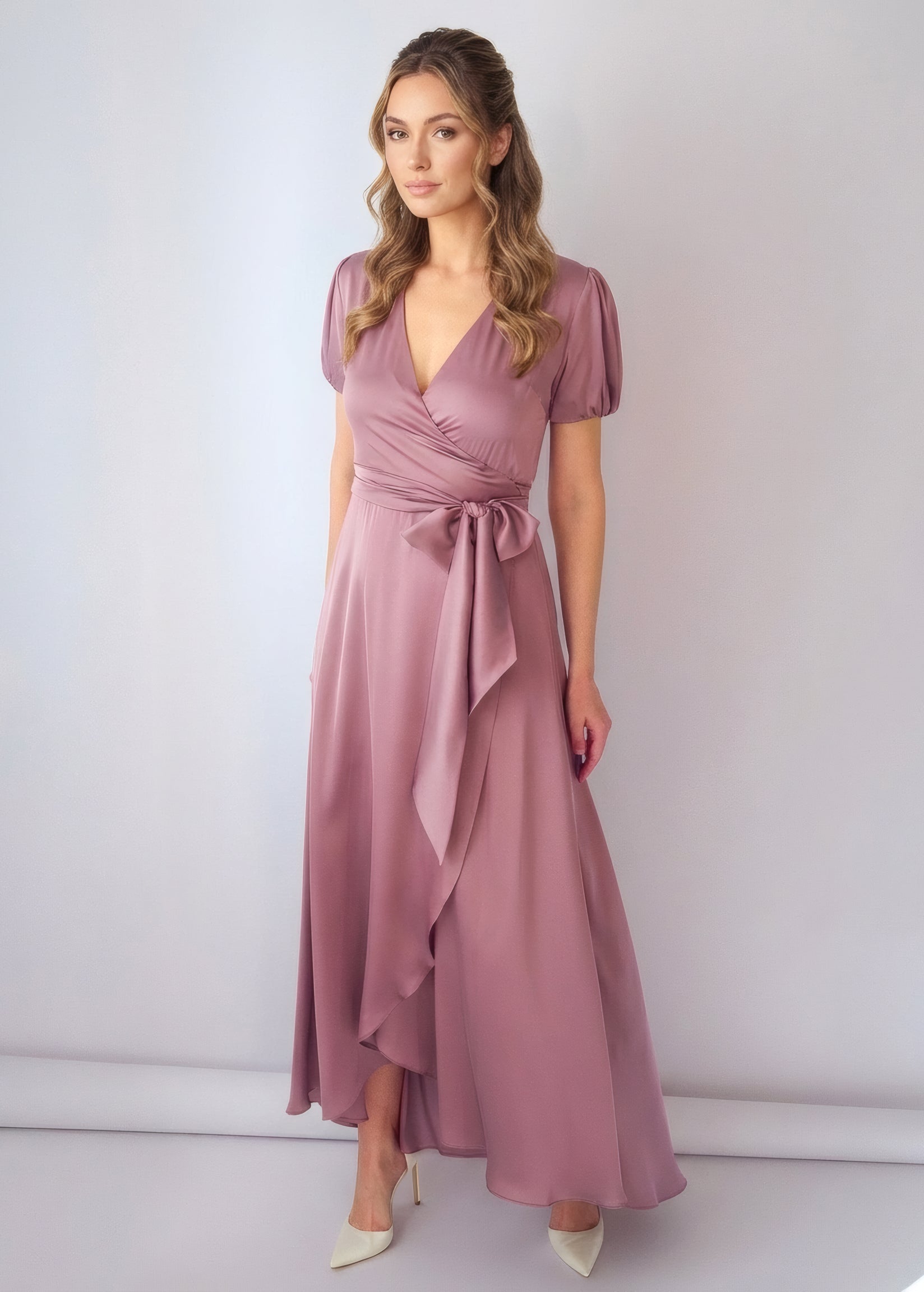 Романтична шовкова сукня на затин в кольорі Champagne Rose