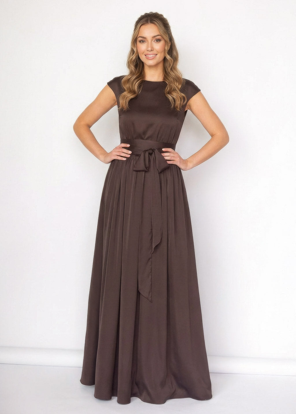Шовкова довга сукня з поясом в кольорі Chocolate Brown