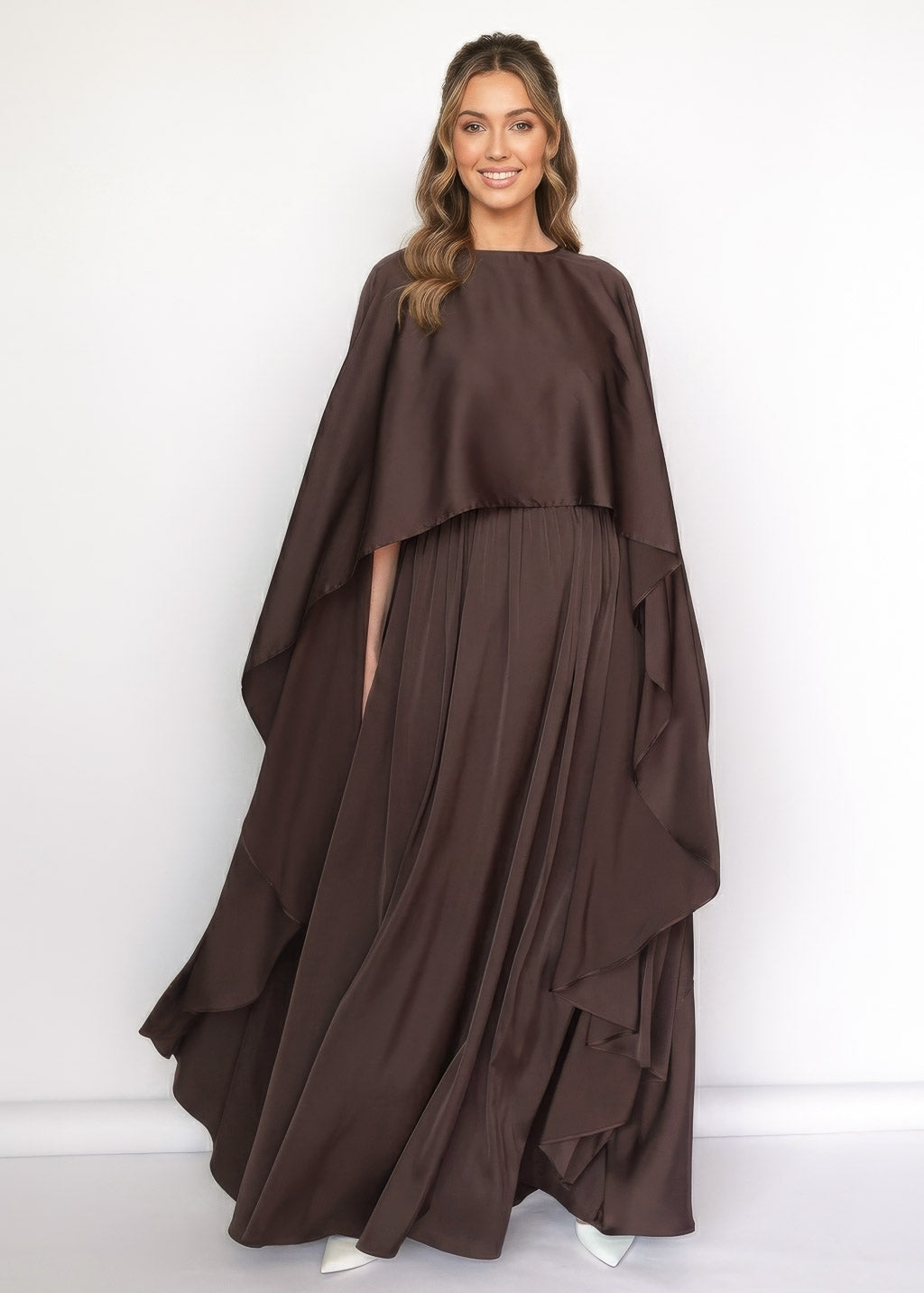 Шовкова довга сукня з кейпом в кольорі Chocolate Brown