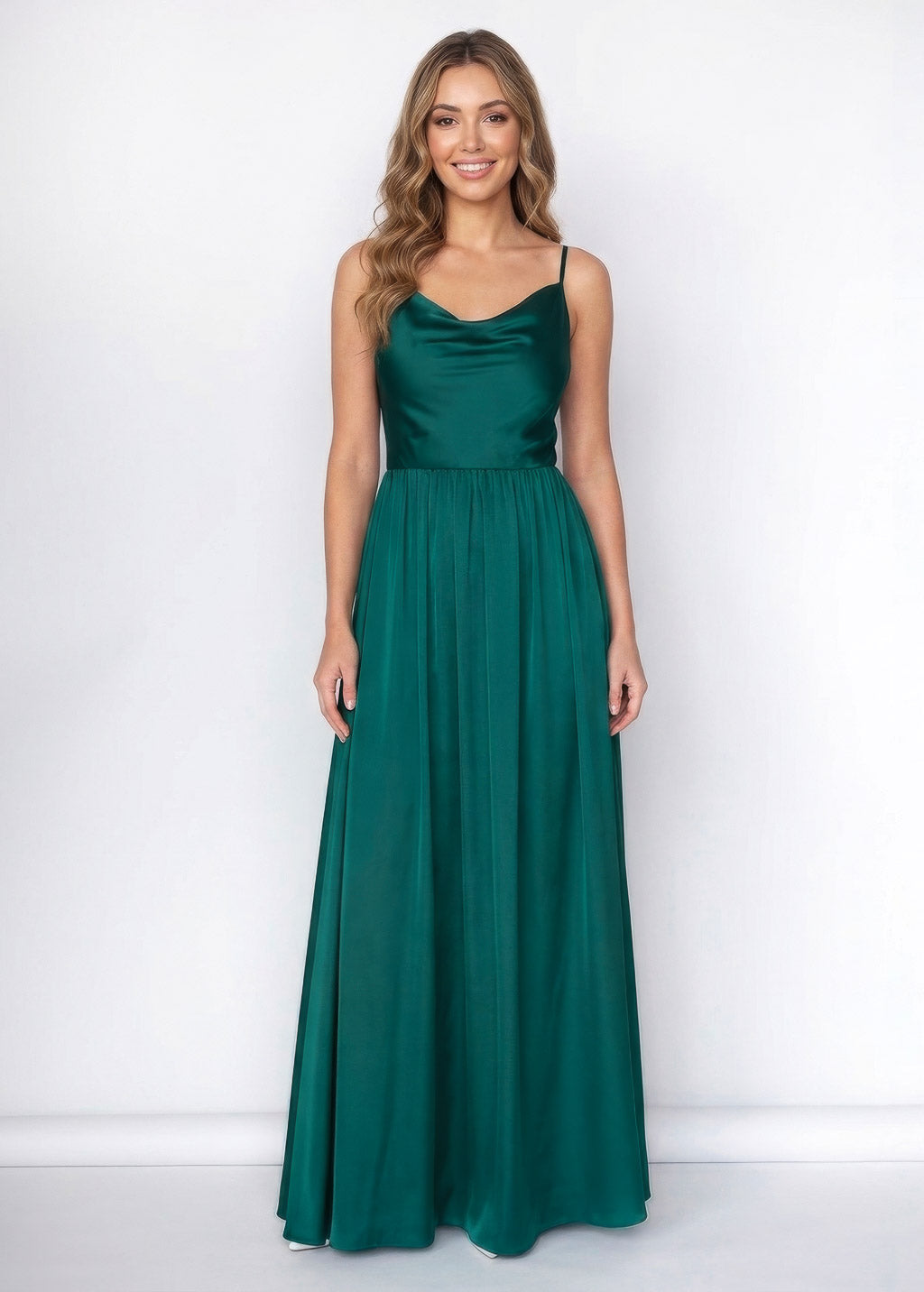 Шовкова довга сукня з відкритою спиною в кольорі Dark Green