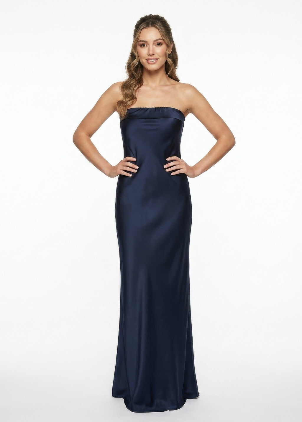 Шовкова сукня з відкритими плечима в кольорі Navy Blue